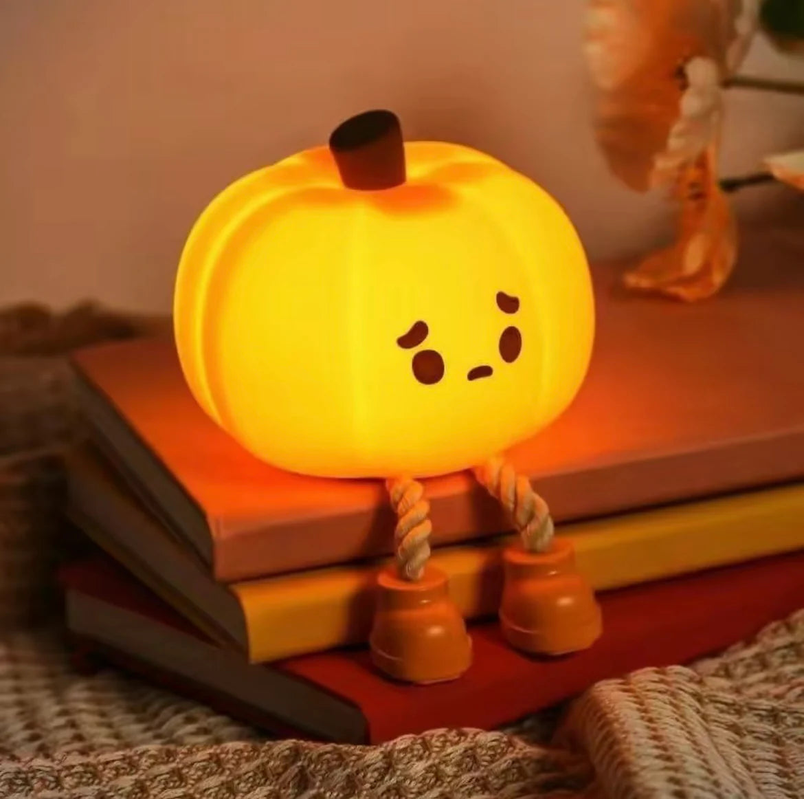 🎃 Halloween Pumpkin Night Light – Soft Silicone Tap Control LED Lamp